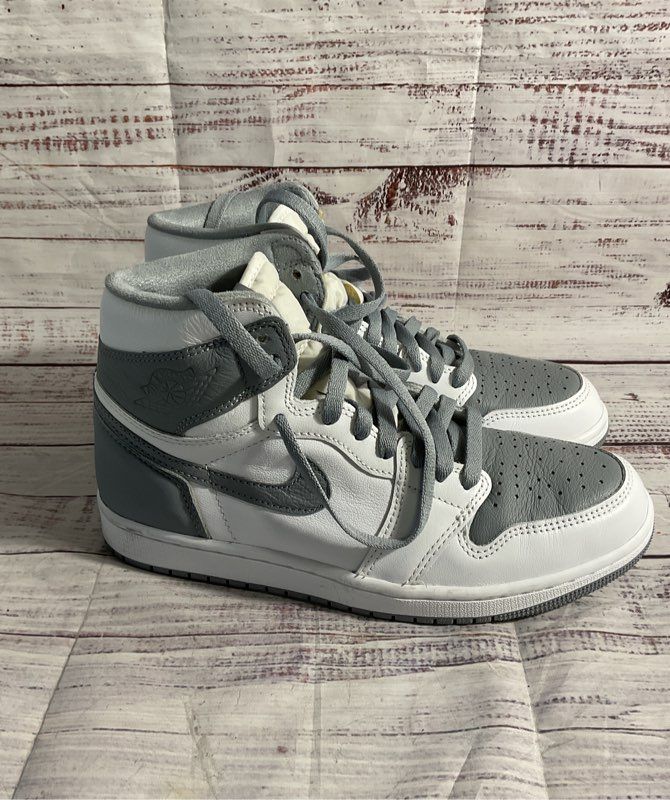 Nike Air Jordan 1 Retro High OG Stealth White Gray Men's Size 8 555088-037