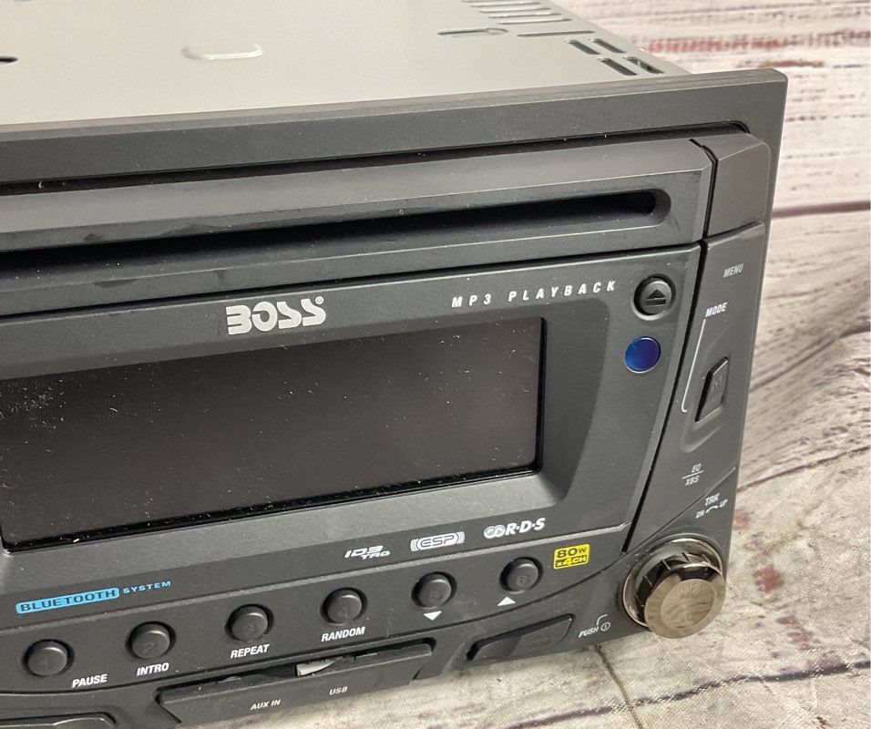 Boss Audio Systems 870DBI AM FM Radio CD Player