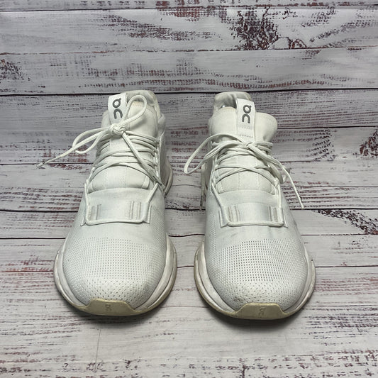 ON Cloudnova White Athletic Running Shoe Men Size 10