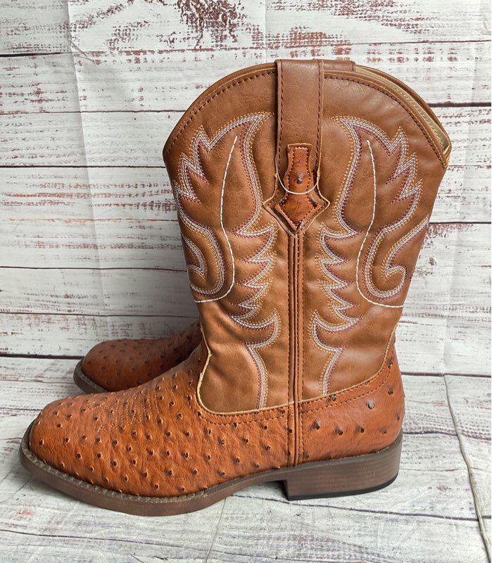 Roper Men's Ostrich Embossed Western Boots Brown 7