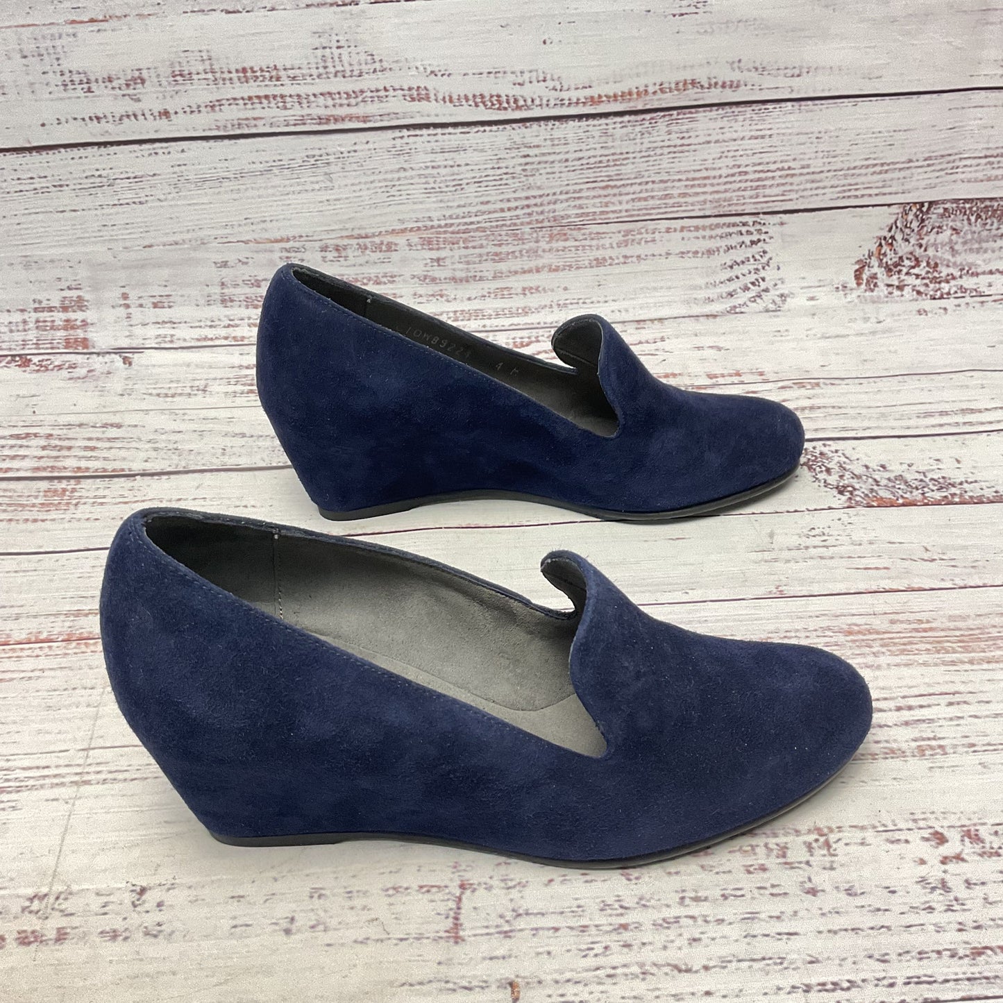 Stuart Weitzman Arise Blue Suede Wedge Heel Women Size 4