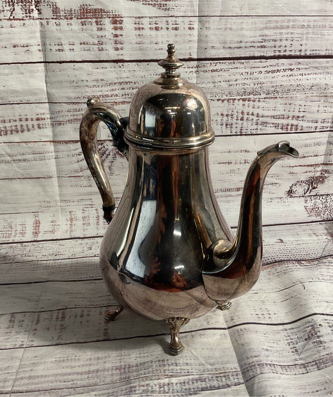 Vintage King George Silver Company Silver Plated Tea Pot 10.5"