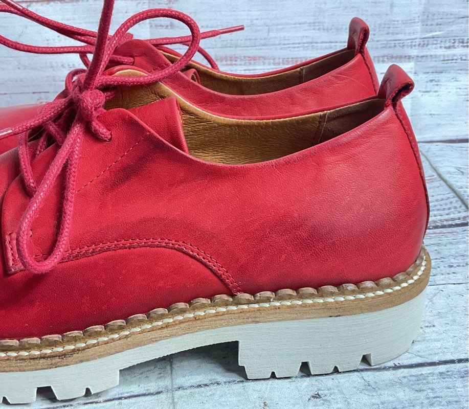 Miz Mooz Leather Wren Oxfords Red 6.5