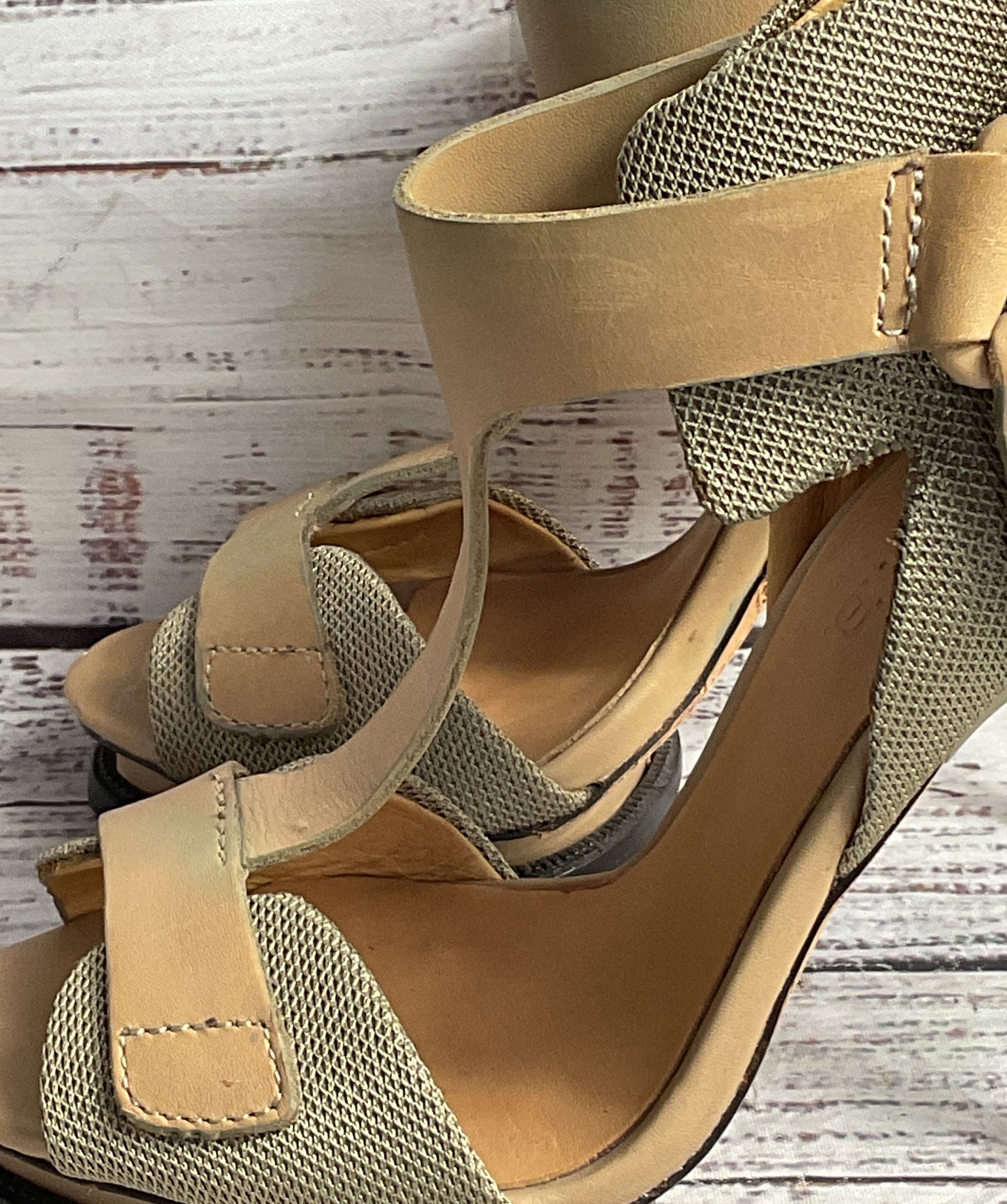 L.A.M.B Leather Charon T-Strap Sandal Beige 6