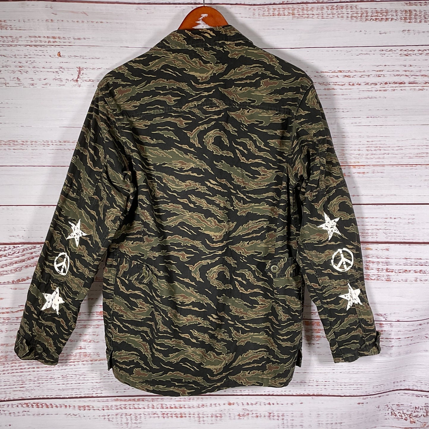 THE KOOPLES Show Mens Camo Star/Peace Print 4-Pocket Jacket- SEE MEASUREMENTS