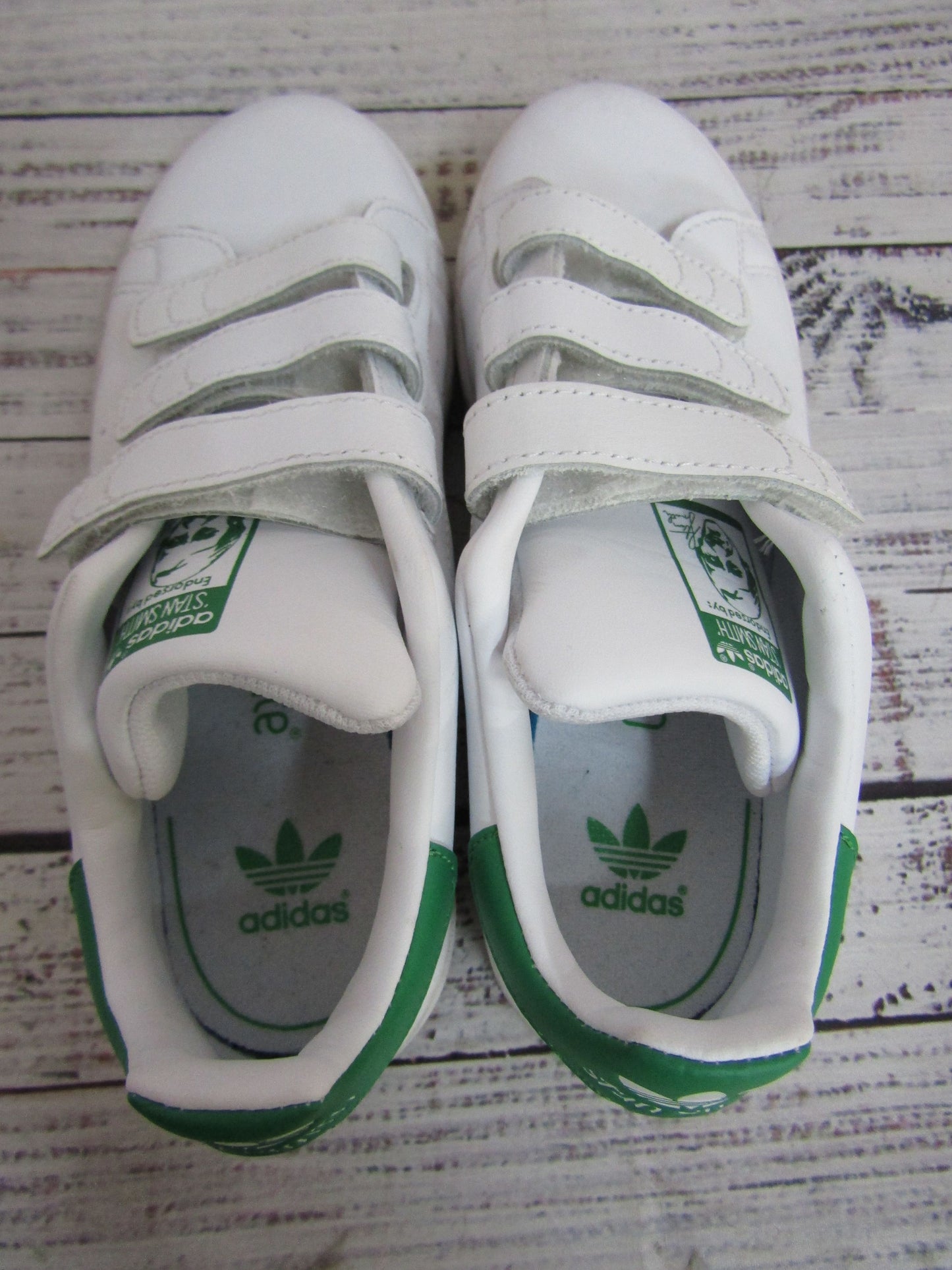 Adidas Original Stan Smith Boy's Low Top Sneakers Size 3 M20607