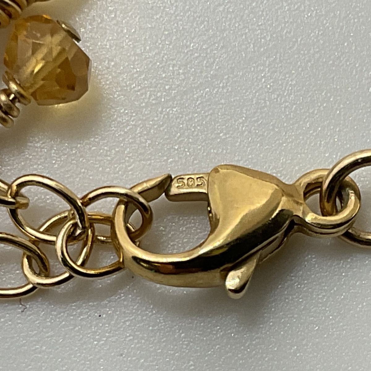 585 14K Yellow Gold Garnet & Citrine Dangle Beads 21" Chain Necklace- 11.97g