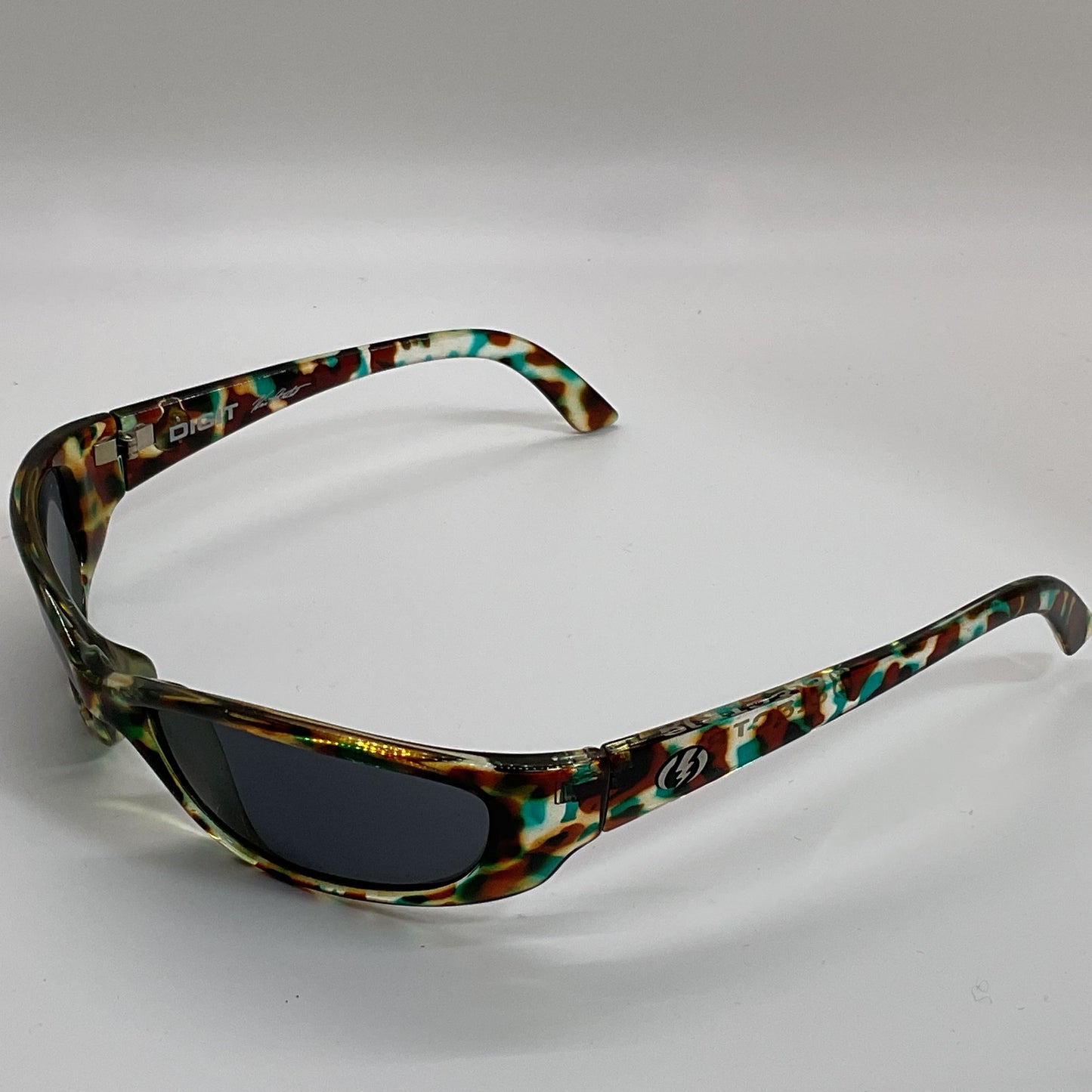 VTG. Y2K ELECTRIC DIGIT Brown Green Sunglasses