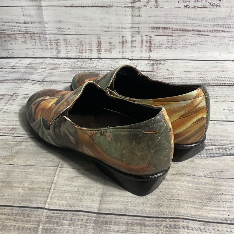 Jeon Botticelli Wearable Art Slip On Loafer Casual Shoe Women's Size 5