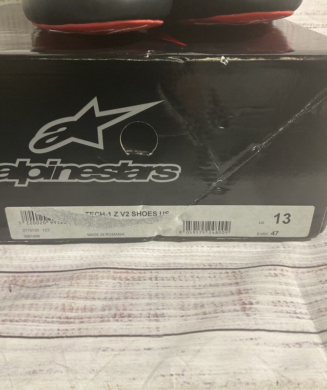 NEW WITH BOX Alpinestars Tech-1 Z v2 Shoes Size 13