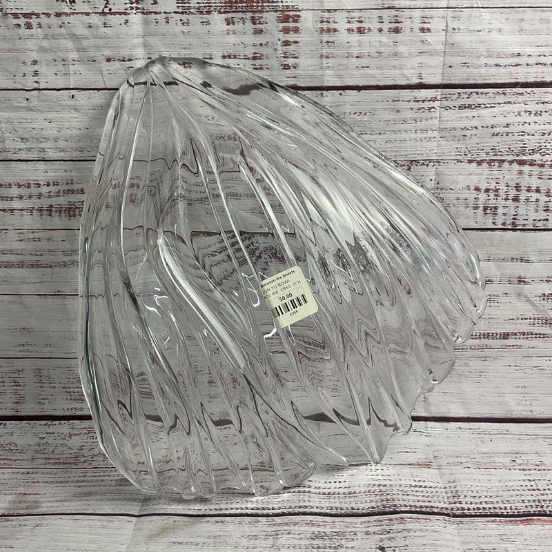 Nachtmann Jin Yu Fish Tail 13" Rare Decorative Crystal Bowl