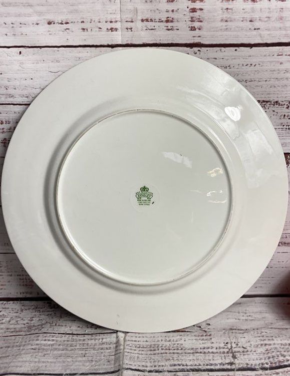 Aynsley Bone China 1977 Silver Jubilee of Queen Elizabeth II Plate Multicolor