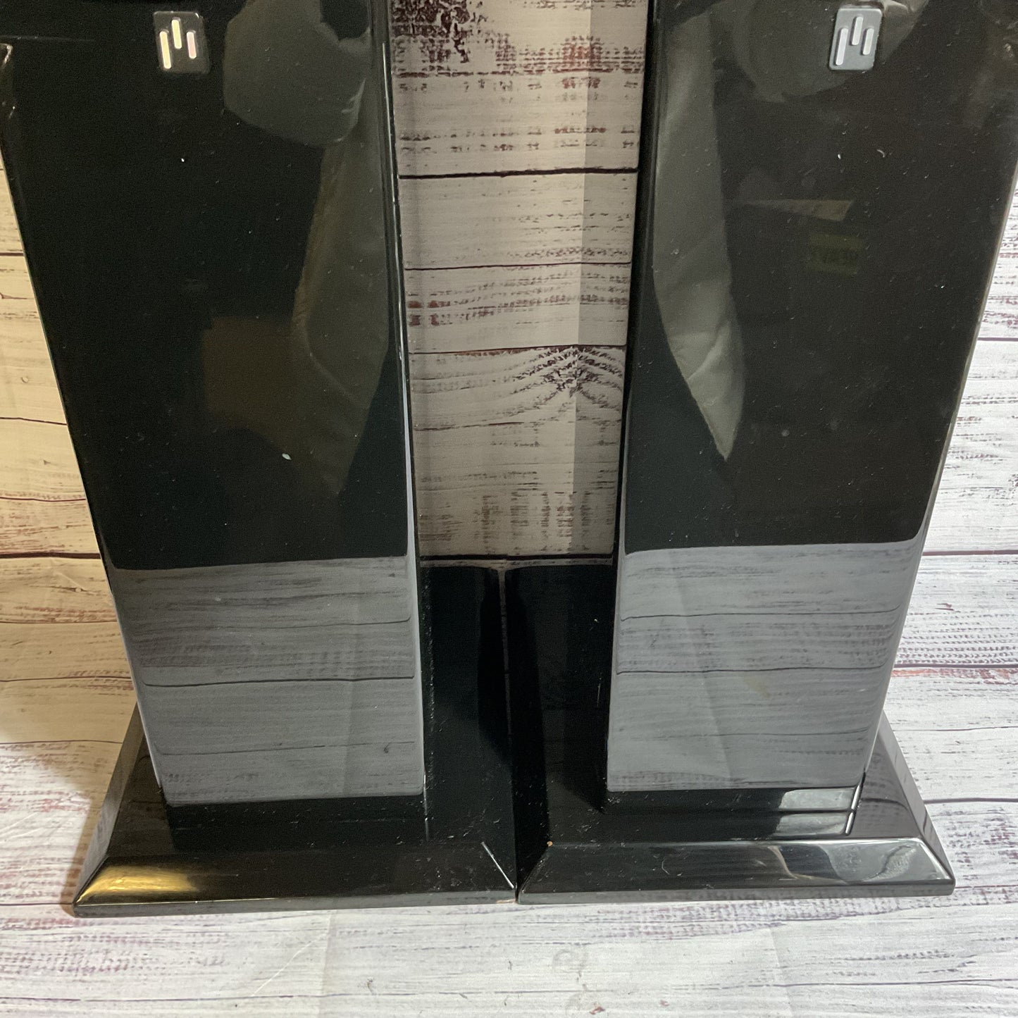 APERION AUDIO Intimus 4T 4" 2-Way Tower Speakers- WORKS GREAT!!!!!