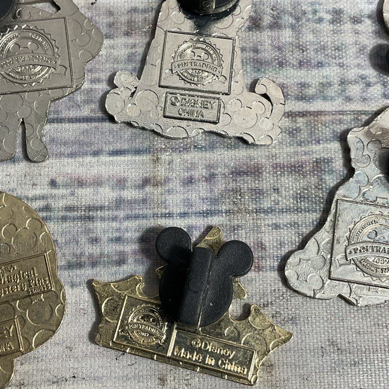 Set Of 6 Disney Collectible Pins DLR Magical Mystery Mowgli Hades Alice Pluto