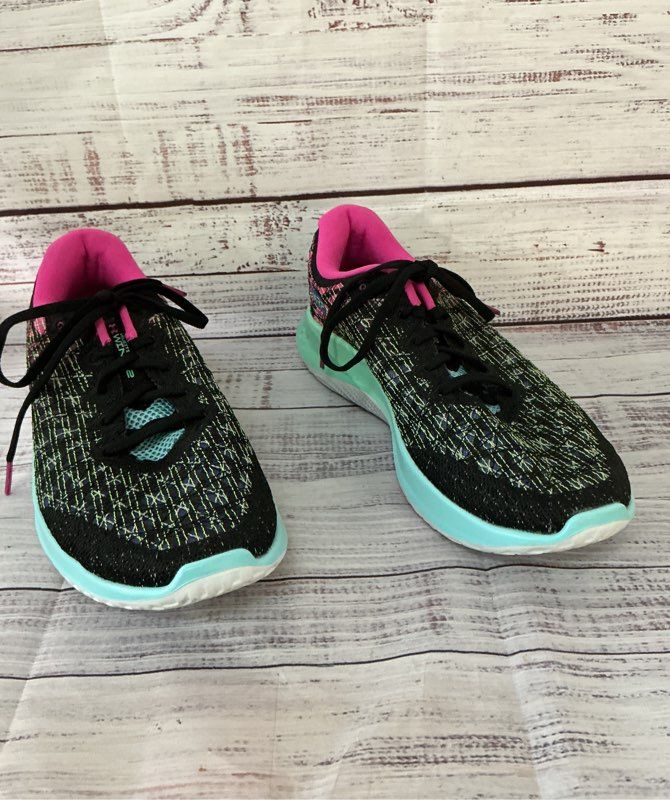 Women's Under Armour Flow Velociti Wind 2 Pink And Green Sneakers Size 10