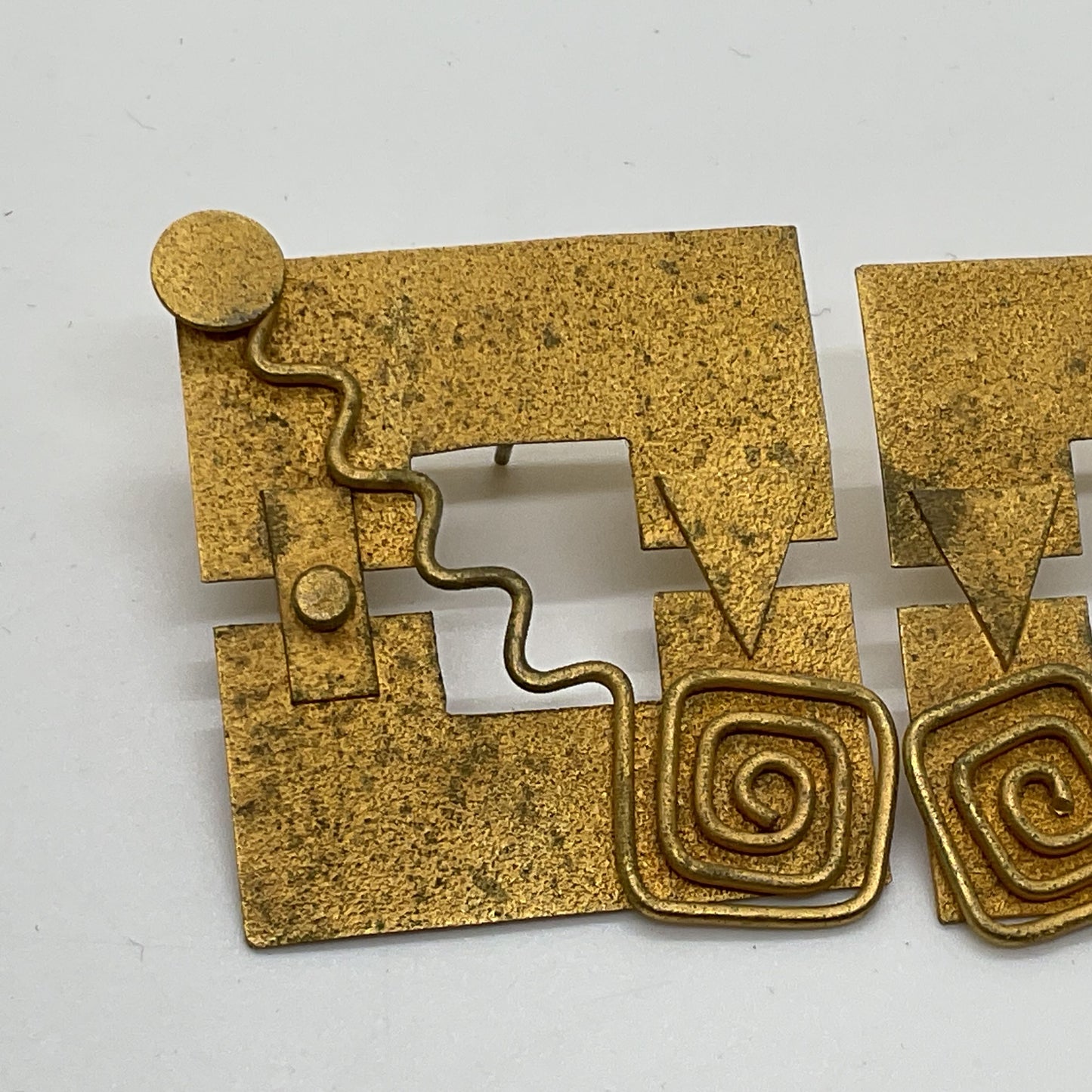 Signed VTG. LESLIE Artsy Abstract Sterling/18k Plated 2" Earrings- 12.43g