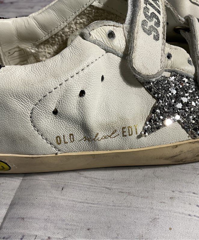 Golden Goose Unisex Kids White Leather Double Strap Shoes Size 29