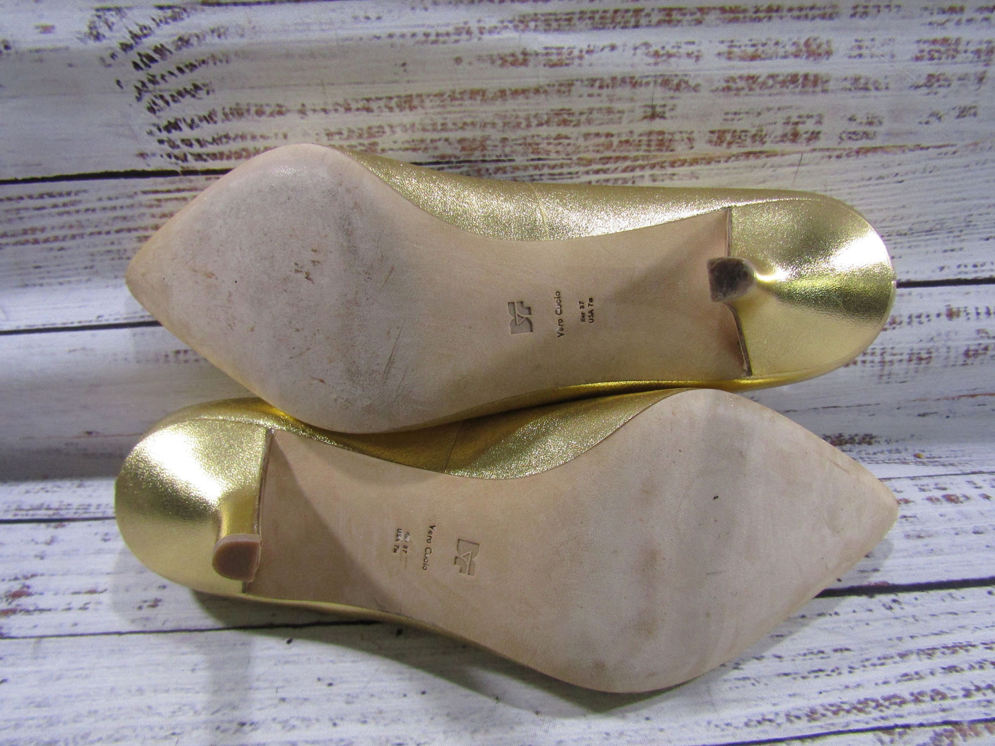 Diane Von Furstenberg Women's Gold Leather Pointed Toe Pumps Size 7