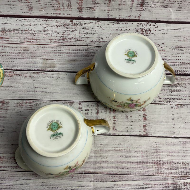 Noritake Ingram Floral Gold Trim Porcelain Creamer & Lidded Sugar Set