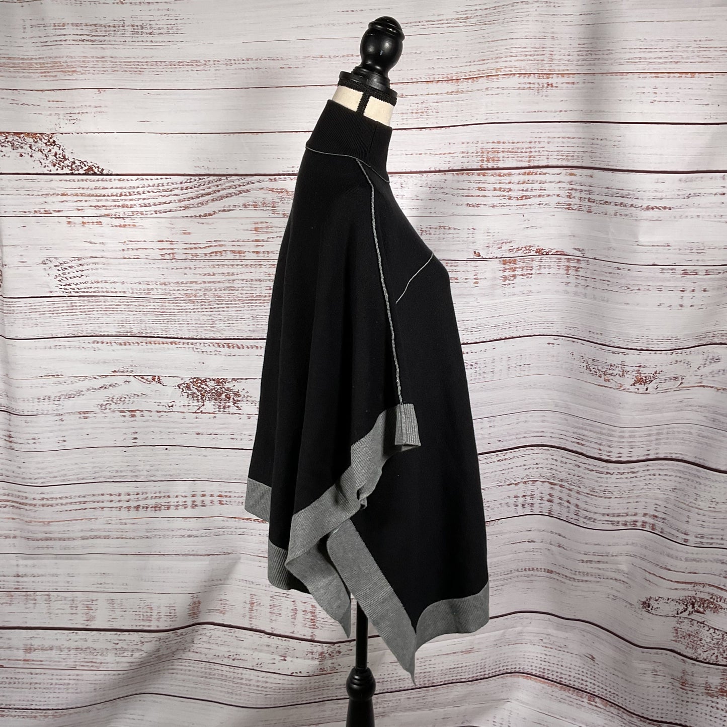 Splendid Black Grey Nylon Viscose Sweater Poncho - Size X-Small