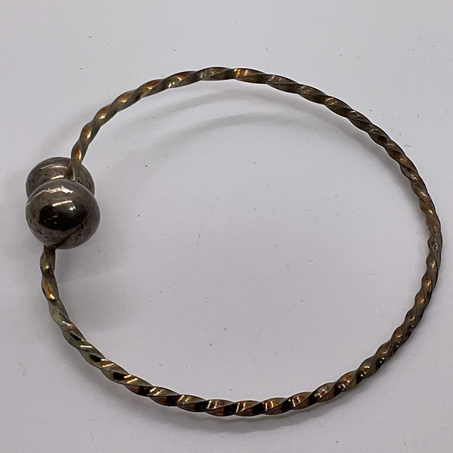 VTG. Sterling Silver Twisted Cuff Ball Accent Ends Bracelet- 11.55g