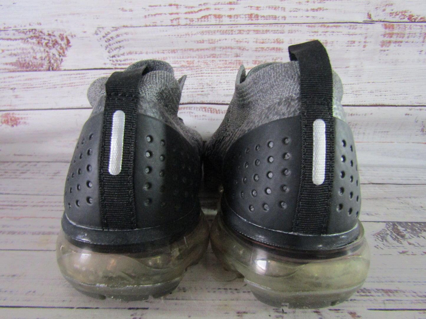 Nike Air Vapormax Flyknit 2 Wolf Grey Mens Gray Knit Sneakers Size 11 942842-002