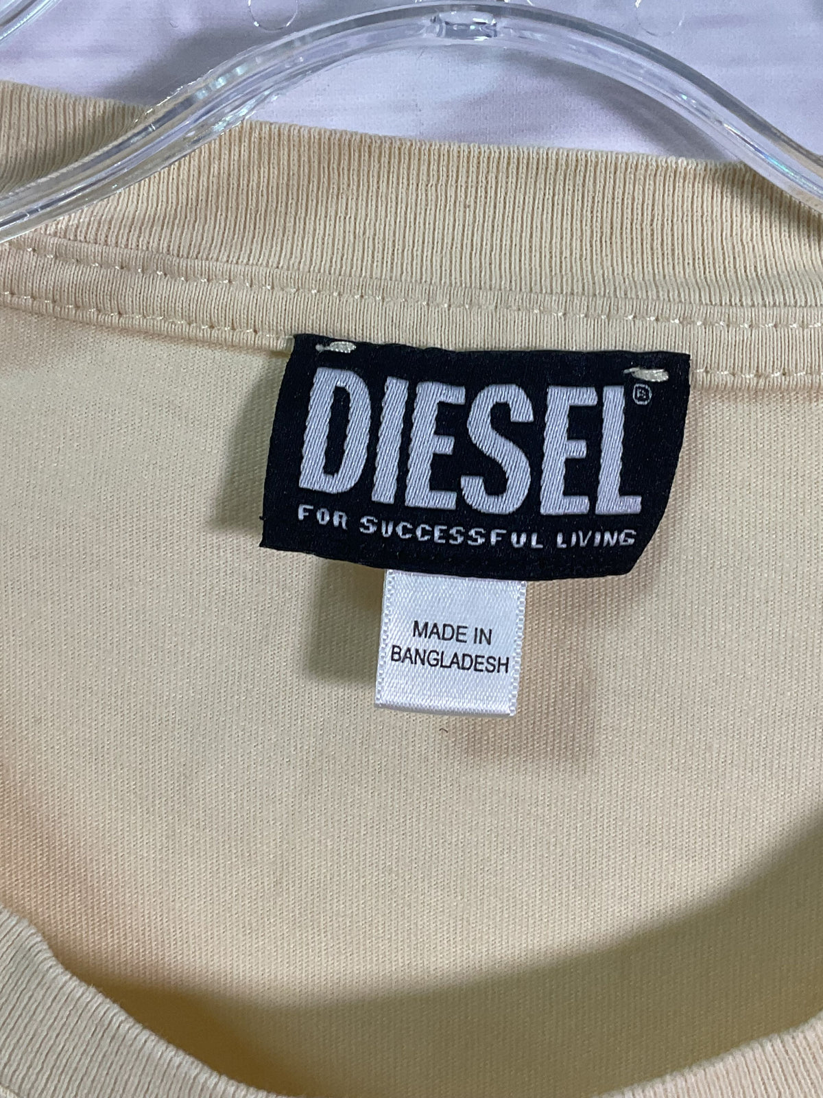 Diesel Yellow Sign T-Shirt - Size XL