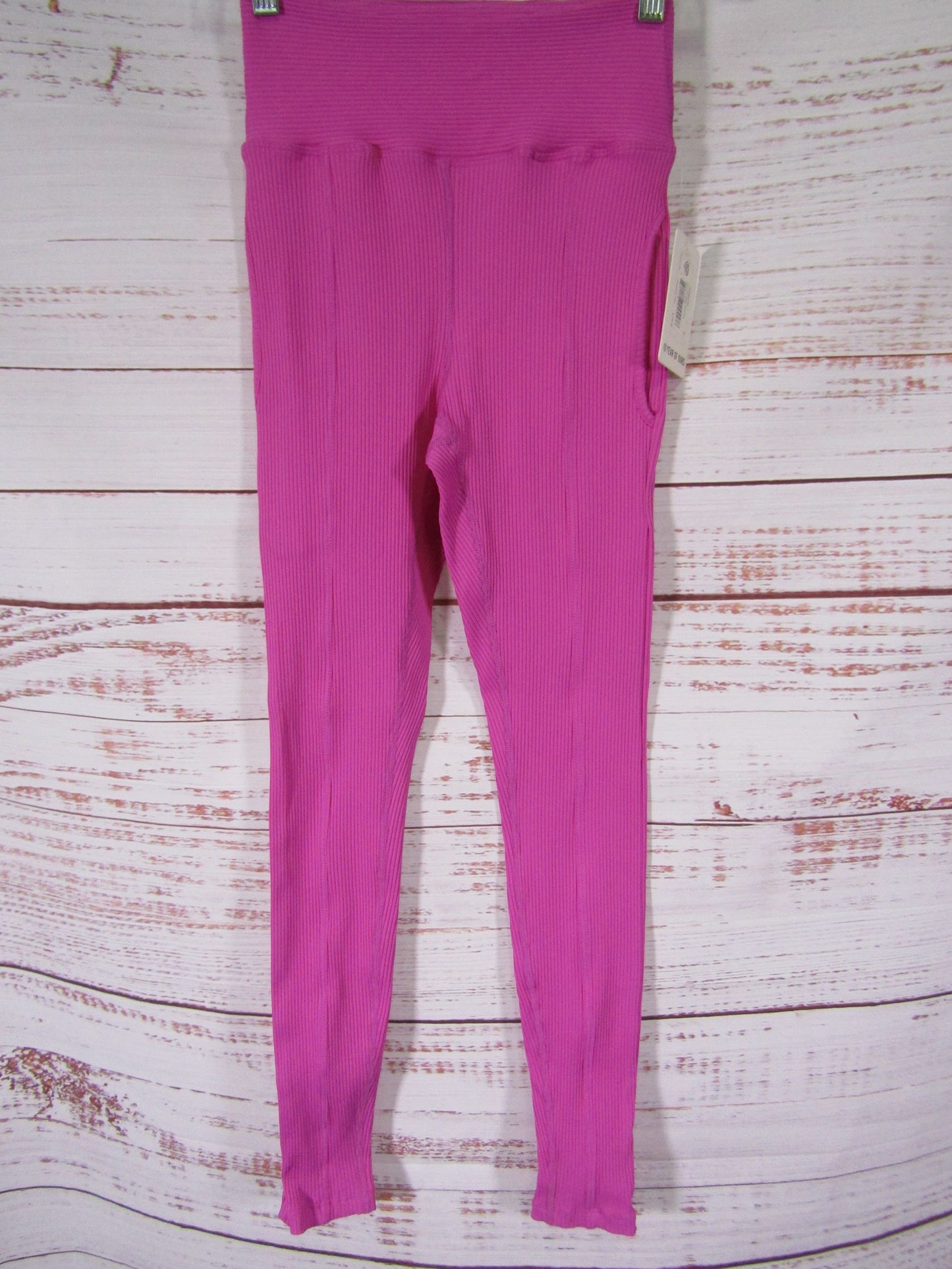 Year of Ours Rose Violet Outdoor Leggings Size M