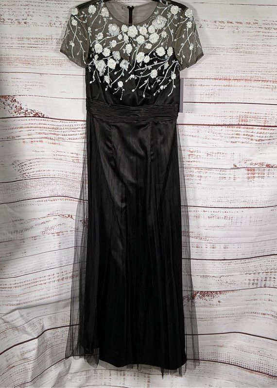 NWT JS Collections Black Cocktail Dress with tulle and mesh beaded bodice Size 6