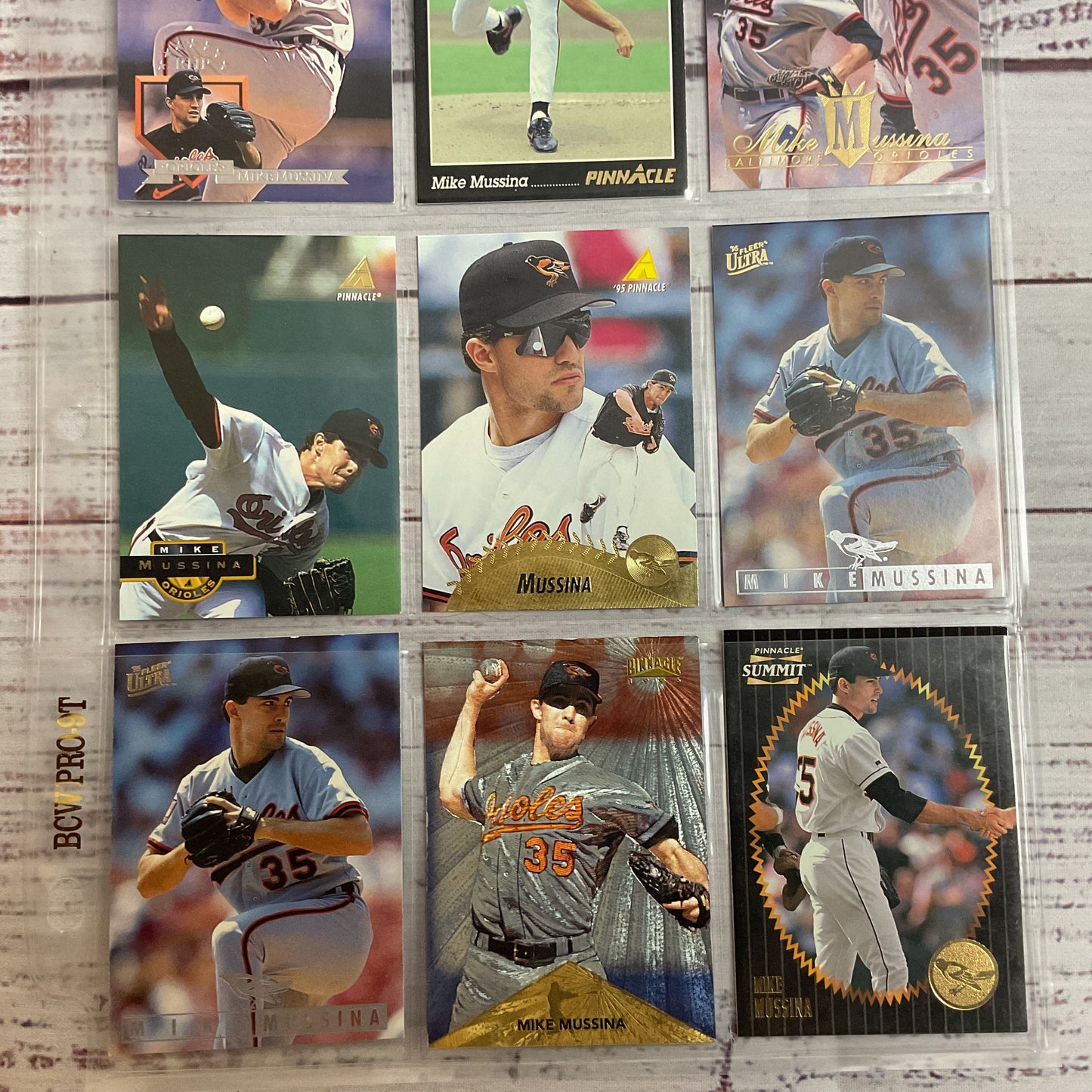Set of 10 MIKE MUSSINA Baseball Cards- Pinnacle, Fleer, Donruss