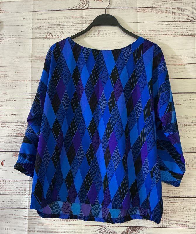 Women's Bob Mackie Wearable Art Black and Royal Blue Blouse Size XL