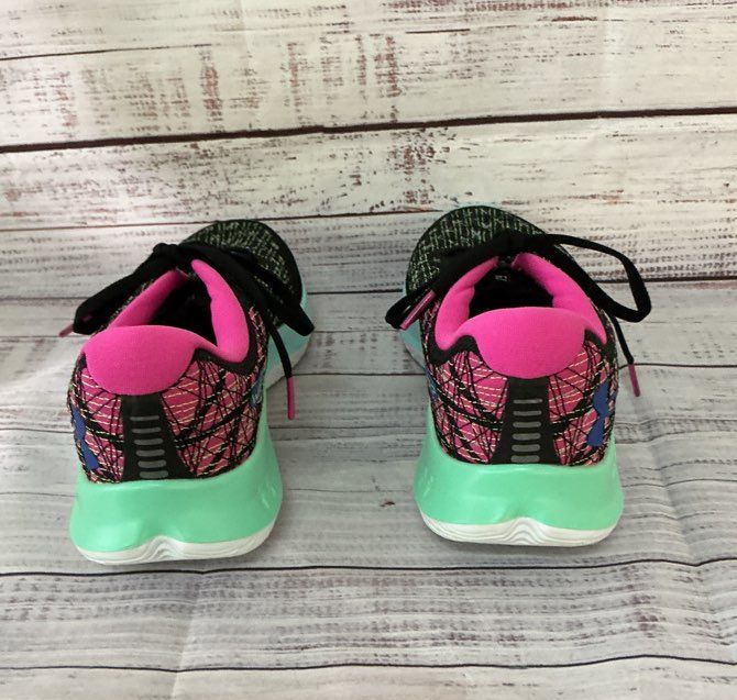 Women's Under Armour Flow Velociti Wind 2 Pink And Green Sneakers Size 10