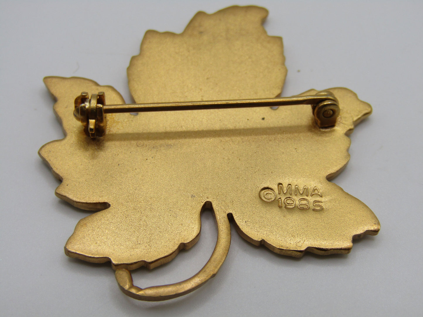 Metropolitan Museum of Art 24k Gold Plated Enamel Maple Leaf Brooch Pin