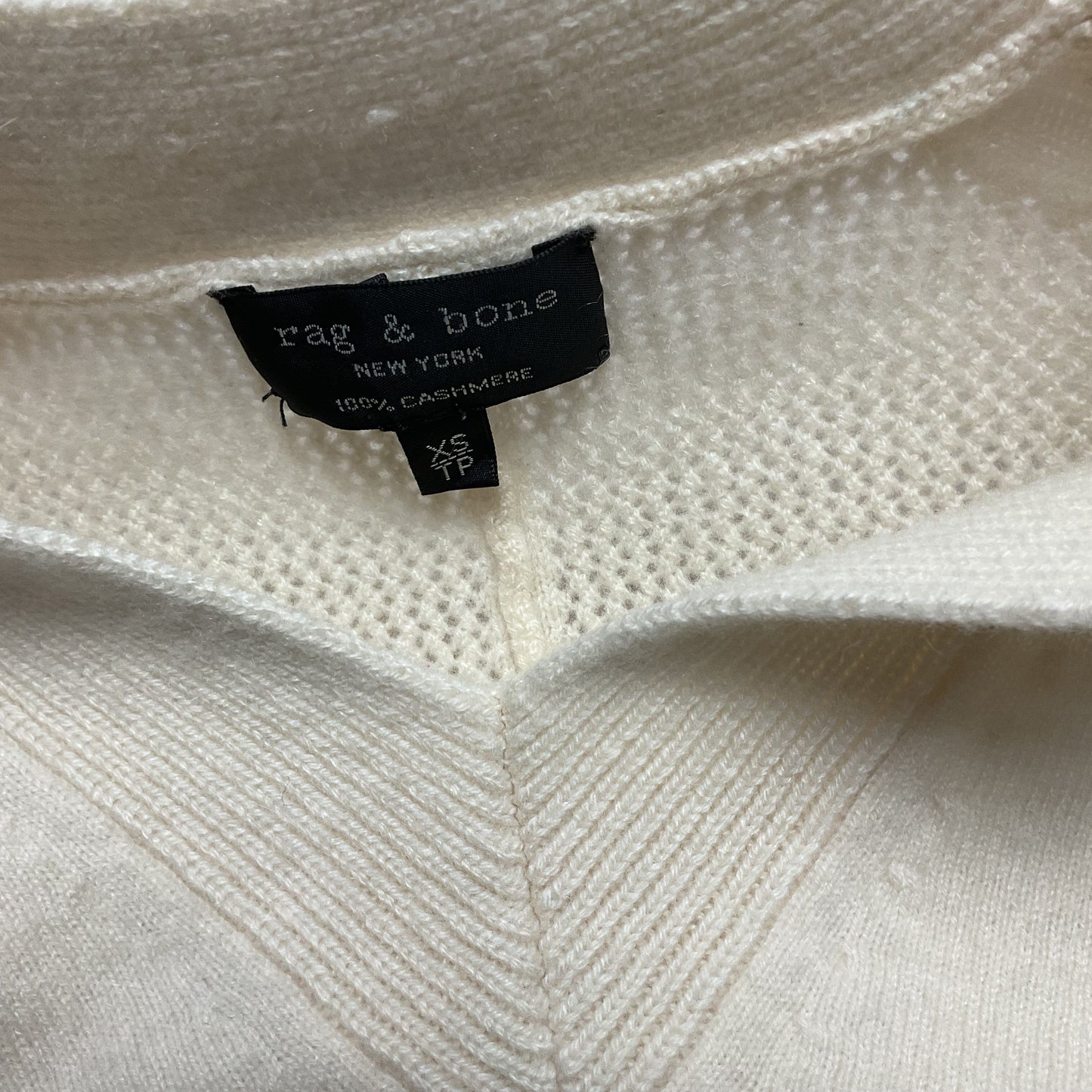 Rag & Bone Cream White Cashmere V Neck Long Sleeve Sweater - Size XS