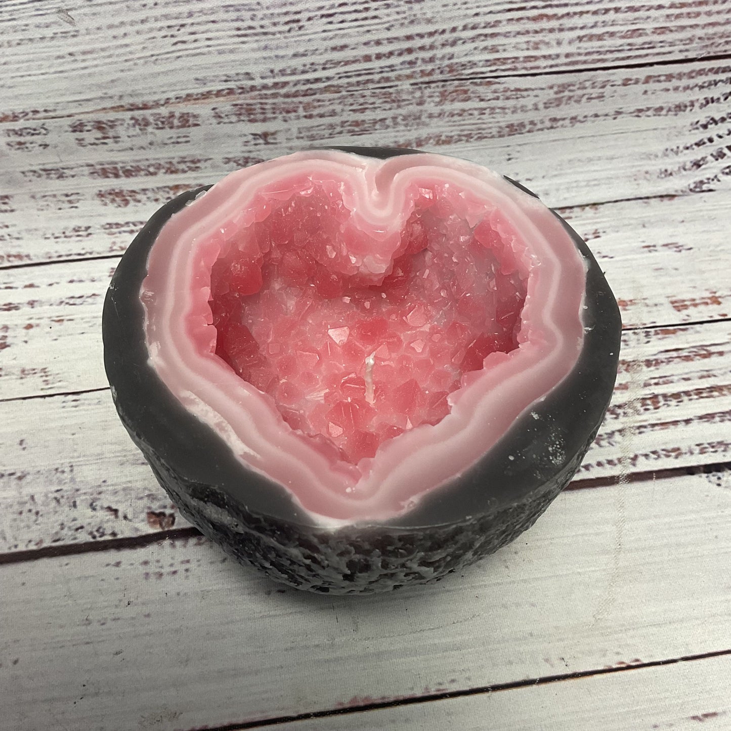 Amethyst & Amber Rose Quartz Heart Shaped Crystal Geode Unscented Candle New