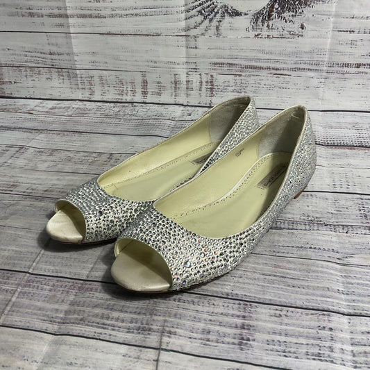 Benjamin Adams London Ivory Open Toe Swarovski Crystal Halle Flat Women's Size 8