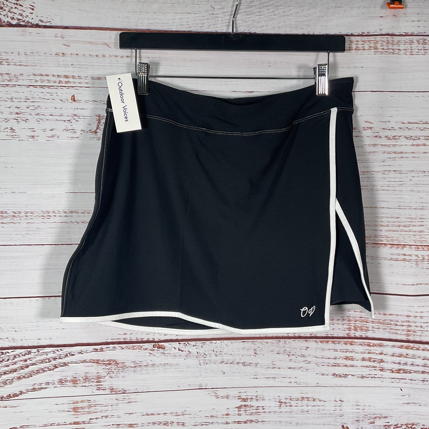 Outdoor Voices Black White Trim Tennis Athletic Skirt Shorts Skort - Size XL New