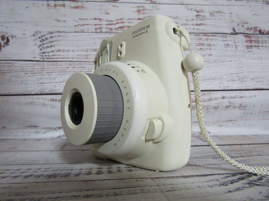 FujiFilm Instax Mini 8 Instant Camera