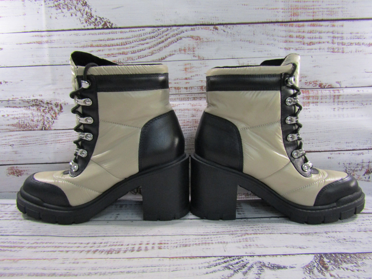 Marc Fisher Mlvania Women's Fashion Winter Boots Size 7
