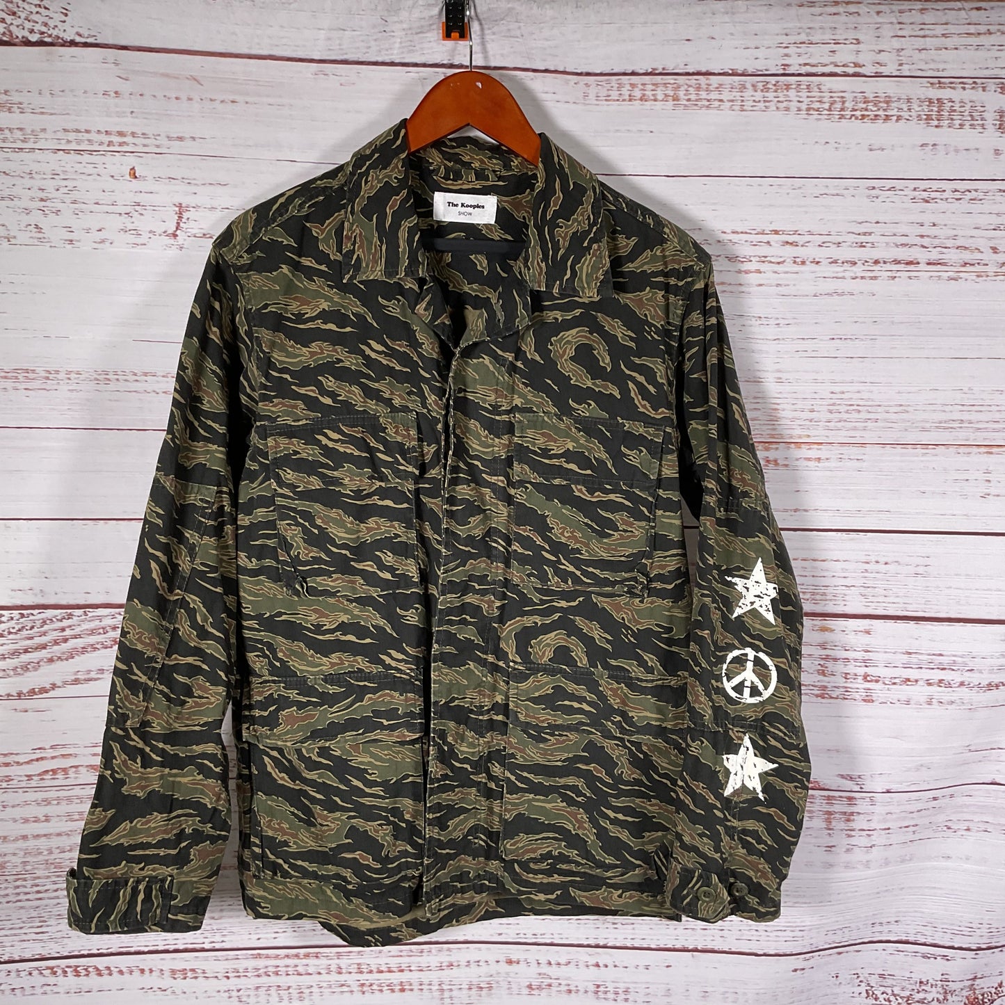 THE KOOPLES Show Mens Camo Star/Peace Print 4-Pocket Jacket- SEE MEASUREMENTS