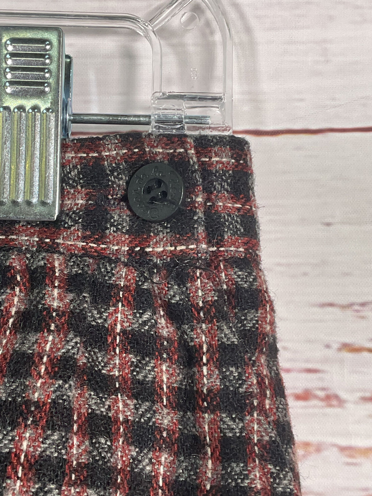 Oscar de la Renta Black & Red Plaid Skirt - Size 11/12