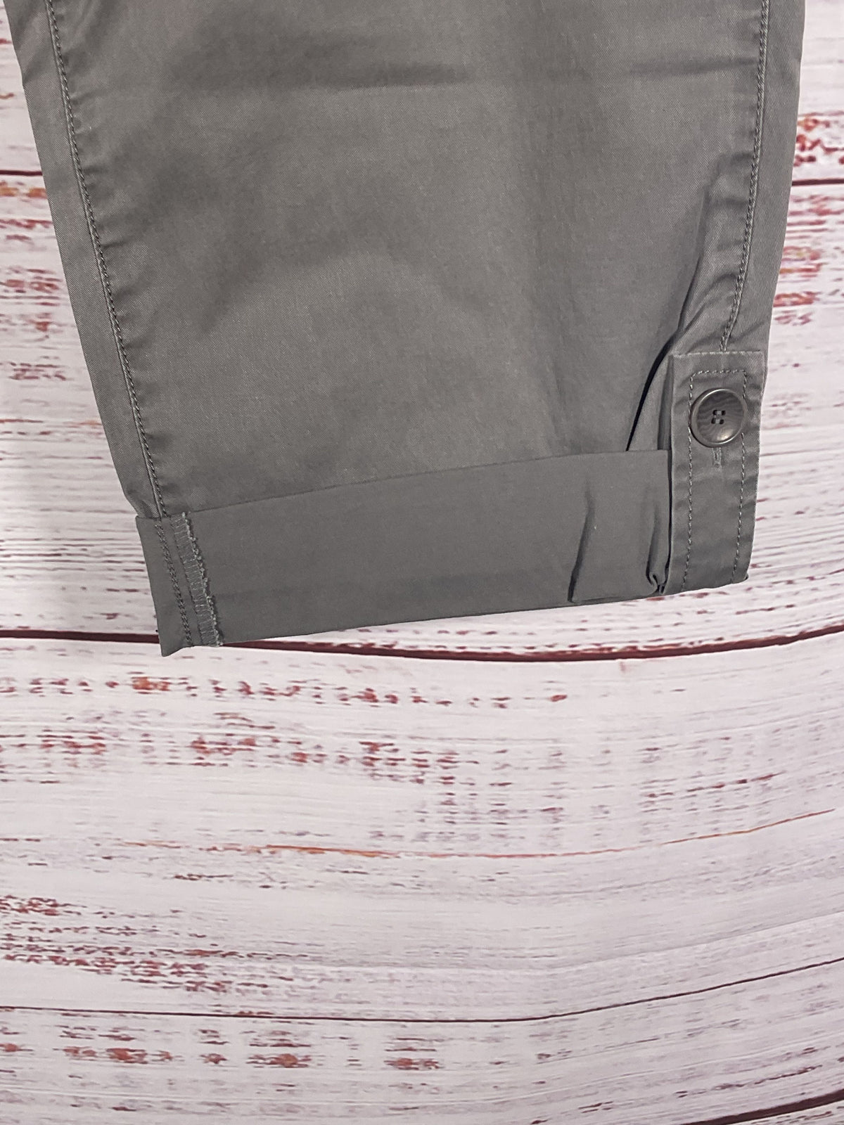 Eileen Fisher Gray Capri Pants NWT - Size Petite M