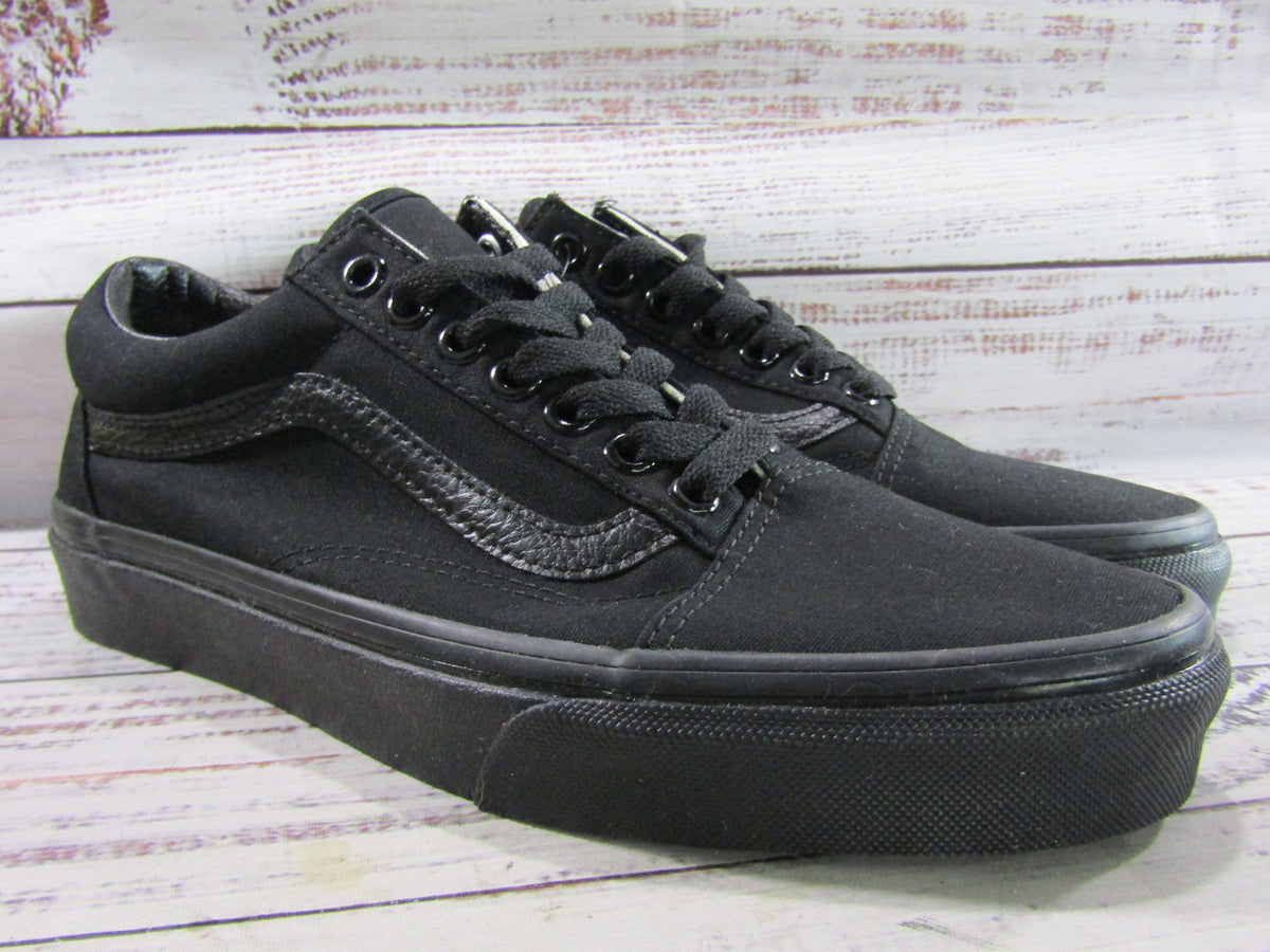 VANS Old Skool Women's Black Low Top Sneakers Size 8
