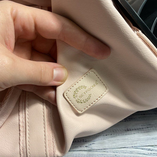 NWT Seyfocnia Pink Rolling 21" Garment Bag Suitcase