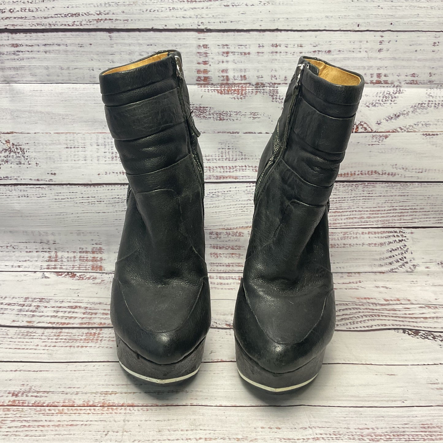 L.A.M.B. Gwen Stephanie Dorene Black Bootie Heel Women Size 5.5