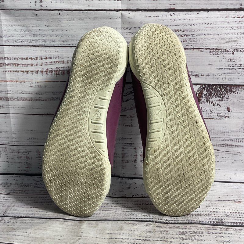 Gelato Tessa 2 Grape Purple Leather Slip On Sneaker Casual Shoe Women's 7.5 US