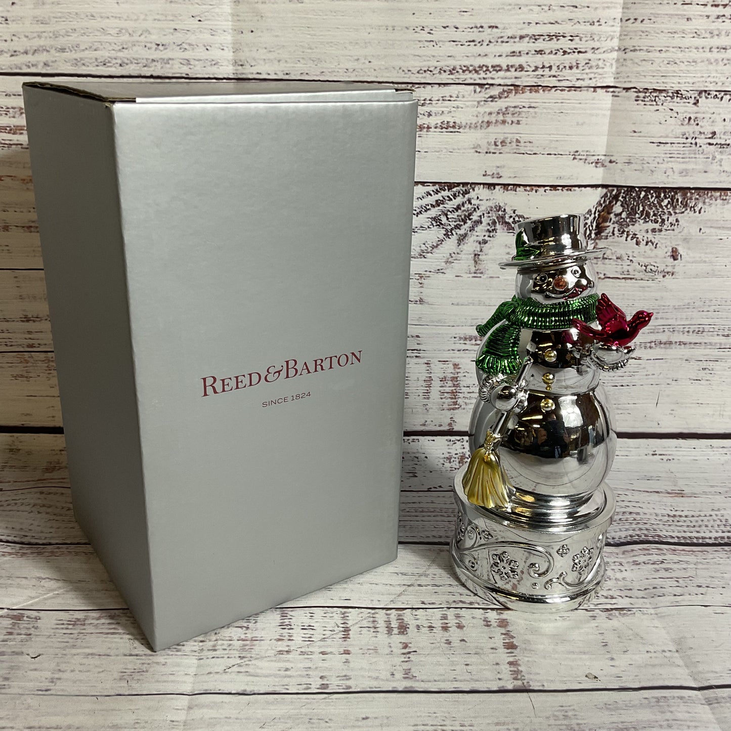 NEW REED & BARTON Snowman "Jingle Bells" Musical Snow Globe-WORKS!!!!