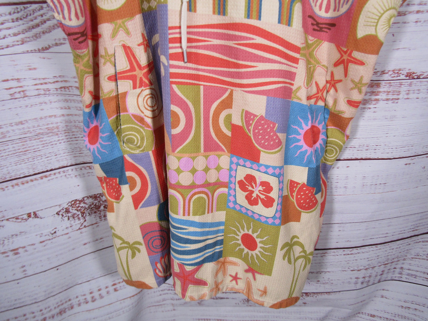 Nakie Retro Shores Hooded Towel One Size