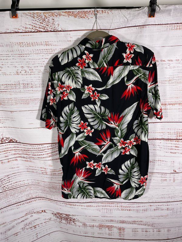 RVCA Men's Hawaiian Regular Fit Button Down Shirt Size M Black Red Green