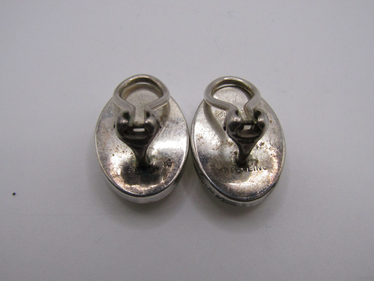 Vintage Sterling Silver Oval Mother of Pearl Clip-On Earrings
